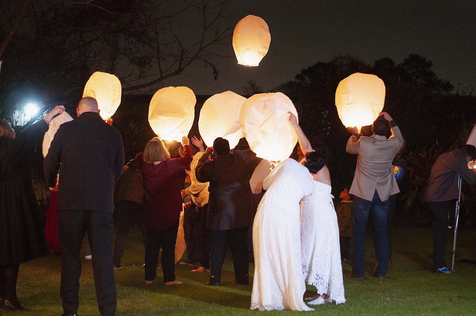 Sky lantern houston wedding photography